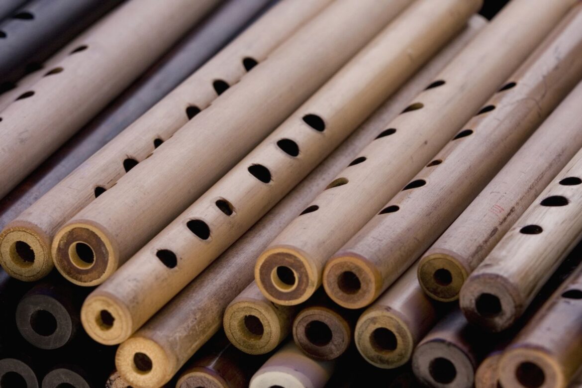 Benefits of keeping a flute at home you also know